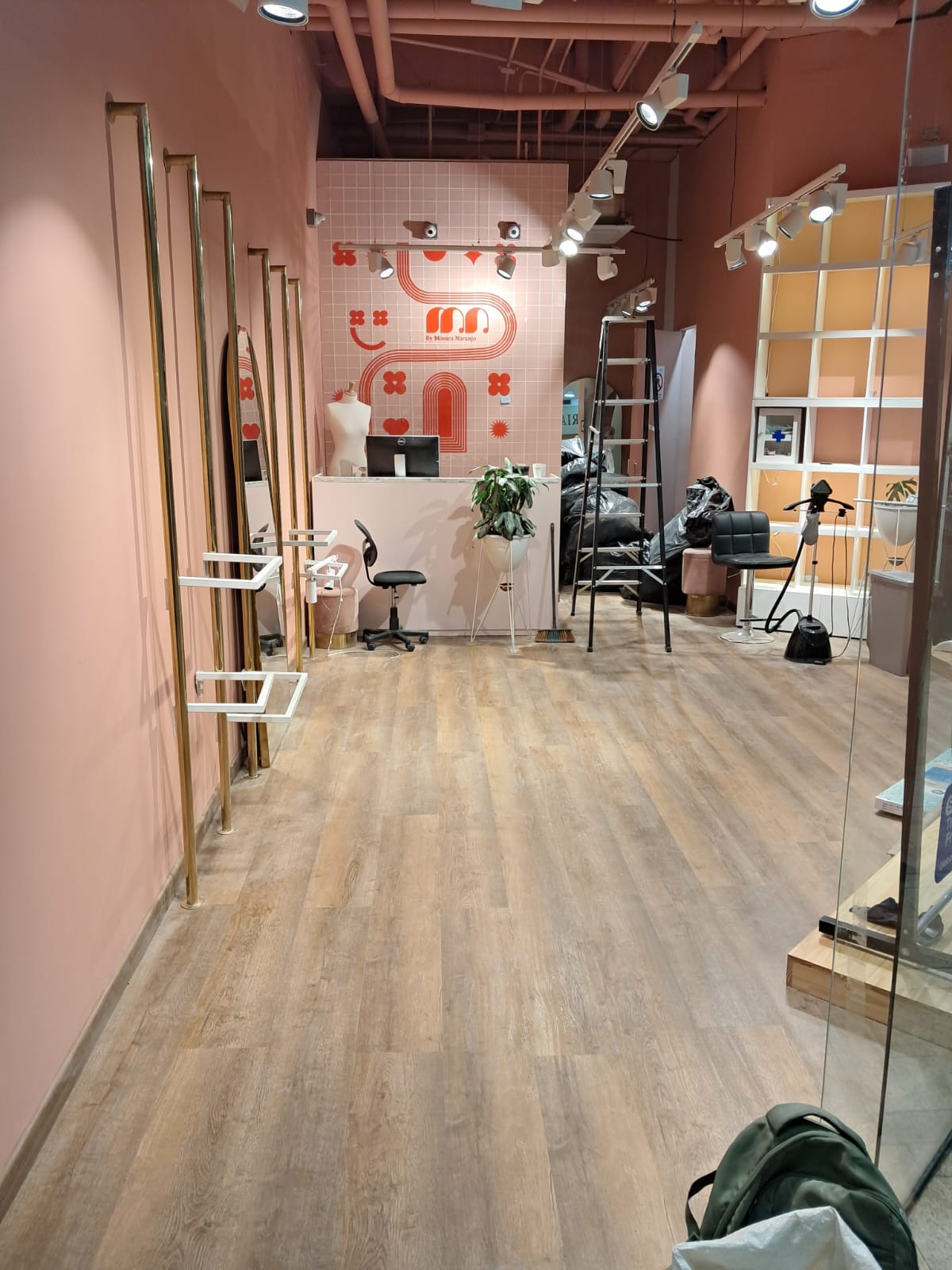 Innovaciones y Reformas Garzon S.A.S - servicios de construccion en Colombia